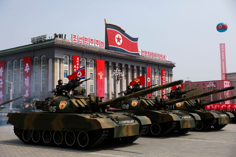 Sjeverna Koreja, Vojska, Tenkovi, Vojna parada