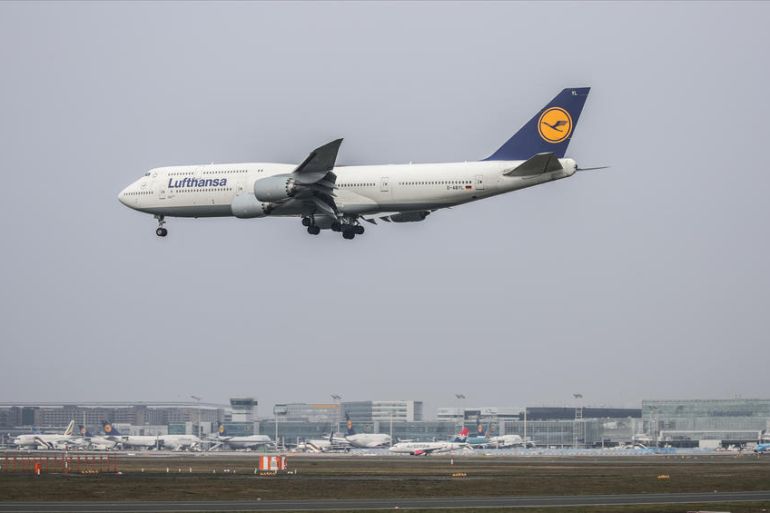 Lufthansa, Avion