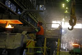 Dalji razvoj metalurgije u Bosni i Hercegovini i gradu Zenici u prvom redu će zavisiti od ekonomskog interesa stranih investitora, ukazuje akademska zajednica (Dado Ruvić / Reuters)