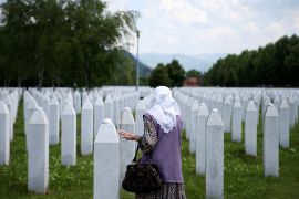 Riječ genocid za kvalifikaciju zločina u Srebrenici se u Srbiji izbjegava i prije i poslije presude Suda pravde (Dado Ruvić / Reuters)