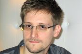 Iako je Putin imao koristi od Snowdena, on ne želi da ovaj dezerter naruši njegov odnos sa Obamom (AP)