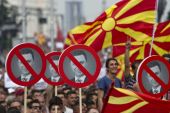 Masovne proteste u Makedoniji organizirala je najjača opoziciona partija (AP)