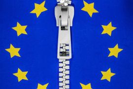 Građani EU se nalaze u uzburkanom moru, piše autor (Getty Images)