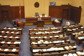 Predsjednik Makedonije Đorge Ivanov upisao je negativnu ocjenu poslanicima Sobranja i poslao ih na popravni ispit (EPA)