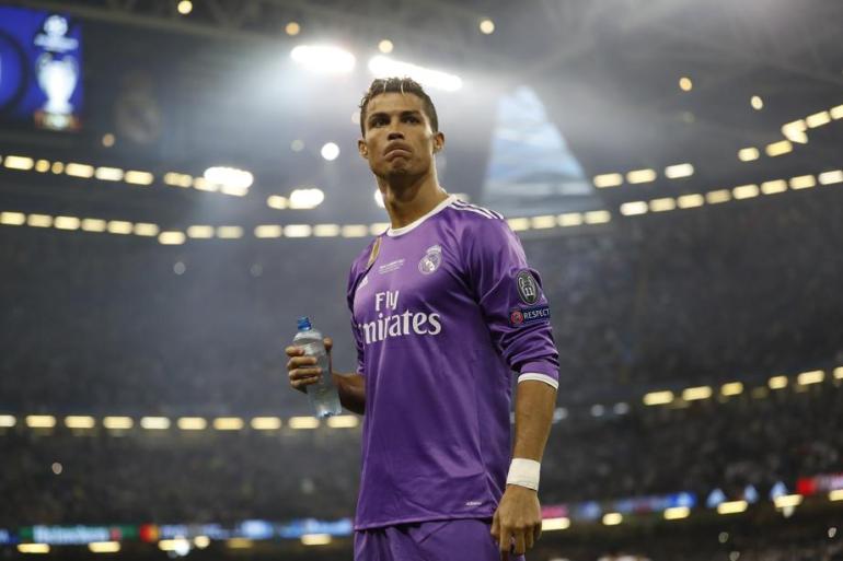 Cristiano Ronaldo, Nogomet, Fudbal