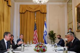 Antony Blinken s sa izraelskim ministrom vanjskih poslova 27. juna 2021. (Reuters)
