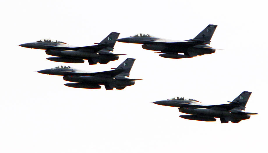 Turska traži od SAD-a da kupi 40 aviona F-16 | Američki kongres Vijesti |  Al Jazeera