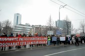 Grupa građana na protestima u Sarajevu traži sankcije za političare koji izazivaju tenzije u BiH (Anadolija)