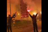 Srpski nacionalisti ulice Novog Pazara zavili su u dim i vjerski praznik slavili uz pjesmu Za krst časni i slobodu zlatnu (Twitter)