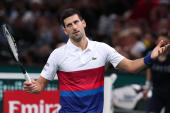 Novak Đoković je nedavno otkrio da nije cijepljen, a prema tumačenju novog francuskog zakona izgledno je da zbog toga neće moći igrati ni na Roland Garrosu ukoliko se u međuvremenu ne cijepi (EPA)