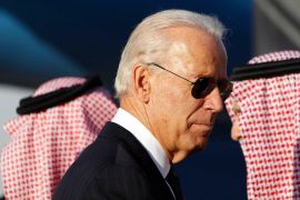 Bidenova administracija nerado povezuje svoju posjetu Saudijskoj Arabiji s gorućom željom da se smanje cijene nafte (Reuters)