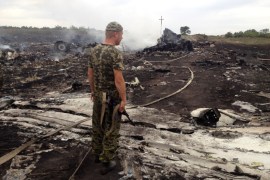 Okružni sud u Hagu presudio je da je avion Malaysia Airlinesa na letu MH17 iznad istočne Ukrajine oboren raketom lansiranom iz protuzračnog sistema 'Buk', iz polja kod Pervomajska, Donjecka oblas (Reuters)