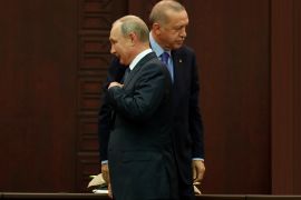 Ne postoji osoba poput Recepa Tayyipa Erdogana koja je sposobna komunicirati s Vladimirom Putinom i natjerati ga da sluša, piše autor (Al Jazeera)