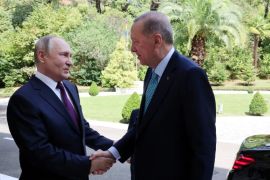 Ruski predsjednik Vladimir Putin sastao se s turskim predsjednikom Recepom Tayyipom Erdoganom ruskom gradu u Sočiju 4. septembra (Reuters)