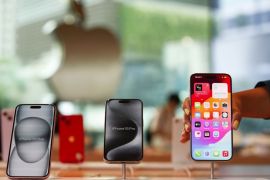 Kompanija Apple zaustavila je pad prodaje nakon četiri kvartala zahvaljujući prodaji modela iPhone 15 (EPA)