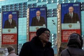 Samoljubljem opijeni Putin &scaron;alje poruku strepnje, iako se čini da se i sam sve vi&scaron;e boji (Maxim Shemetov / Reuters)