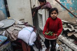 Manje od 35 kamiona pomoći ulazilo je u Gazu u prosjeku dnevno od ponedjeljka, kaže UN-ova agencija za palestinske izbjeglice (AFP)