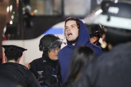Policija hapsi demonstrante u New Yorku (EPA-EFE/STEPHANI SPINDEL (EPA)