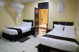 Jedna od 50 dvokrevetnih spavaćih soba u hostelu Hope u Kigaliju, Ruanda, postavljena za smje&scaron;taj britanskih tražitelja azila, 24. aprila 2024. [Atulinda Allan/AP Photo]