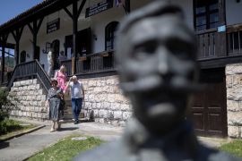 Opozicija je u Kosjeriću i Zaječaru uradila sve &scaron;to je mogla - protiv SNS ma&scaron;inerije se, očigledno, dalje i vi&scaron;e ne može, pi&scaron;e autor (Đorđe Kojadinović / Reuters)